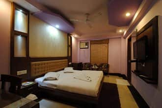 Hotel Grand Plaza Safdurjung Enclave, New Delhi 4